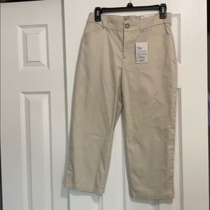 Croft & Borrow Mid Rise Capri Pant NWT (B16)